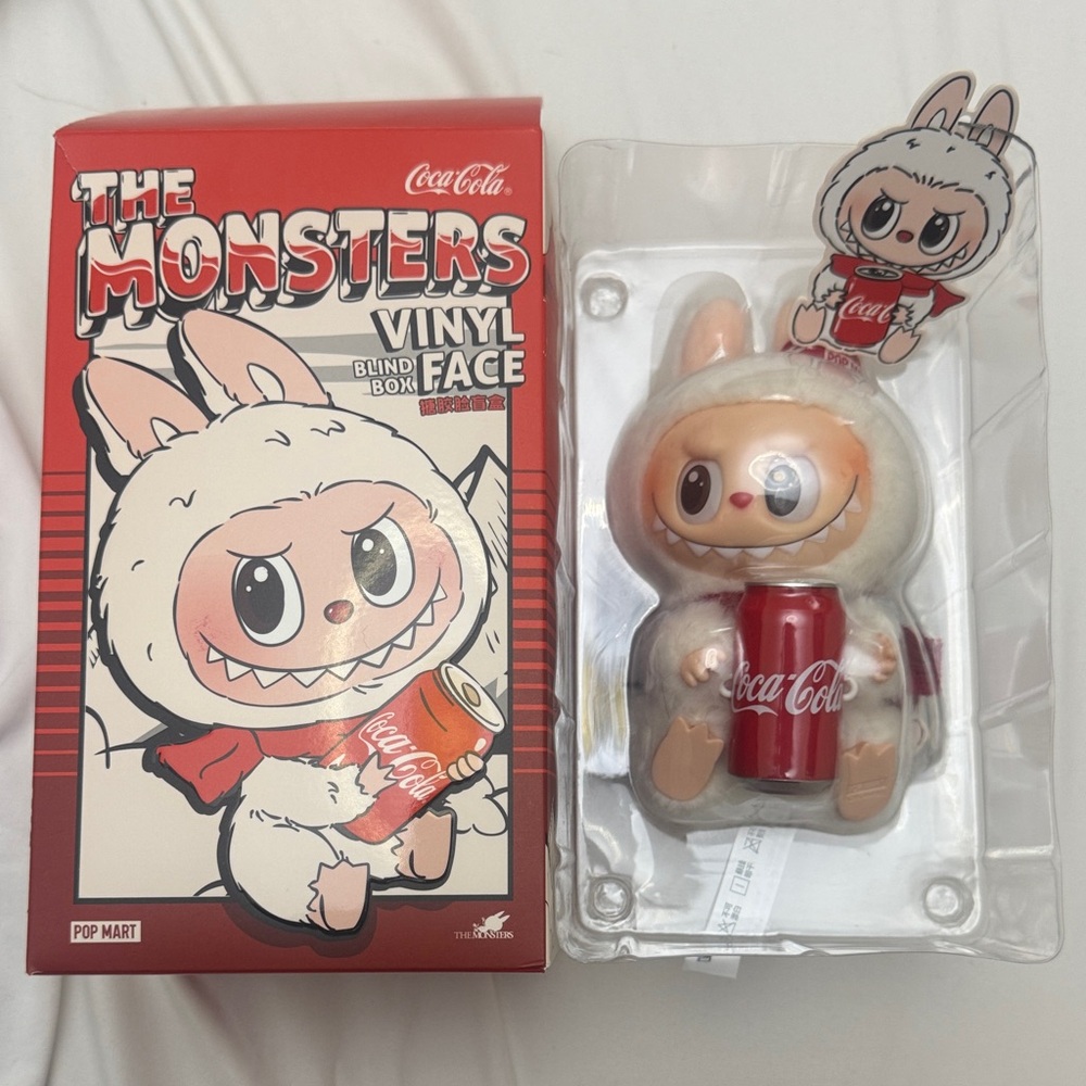 Coca Cola The Monsters Vinyl Face Figure - Red and White